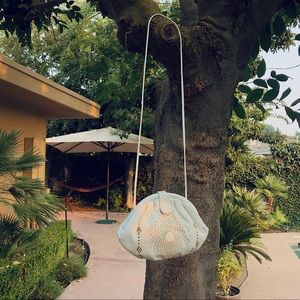 Vintage Clamshell Marshmallow Purse